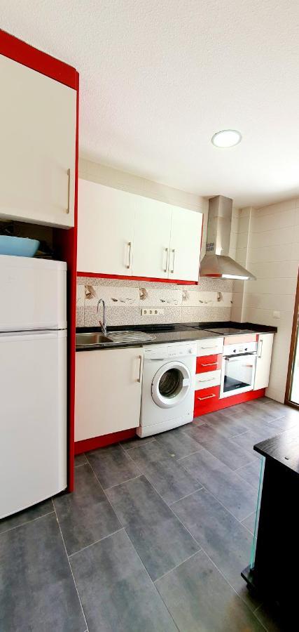 Sea View Holiday Apartment Lamata 拉马他 外观 照片